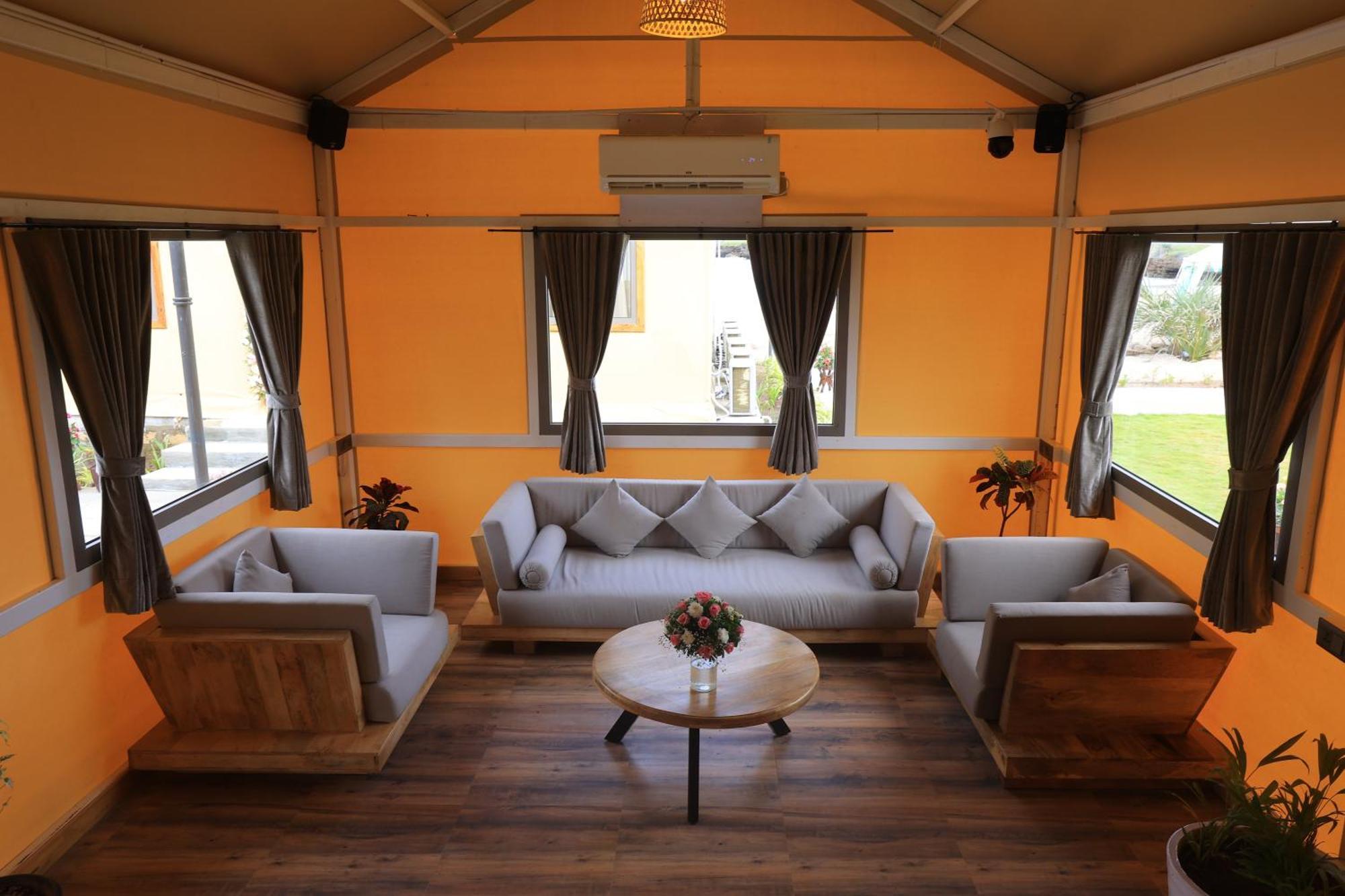 Hotel Kamnath Zinc Journey By The Fern, Diu Exteriér fotografie